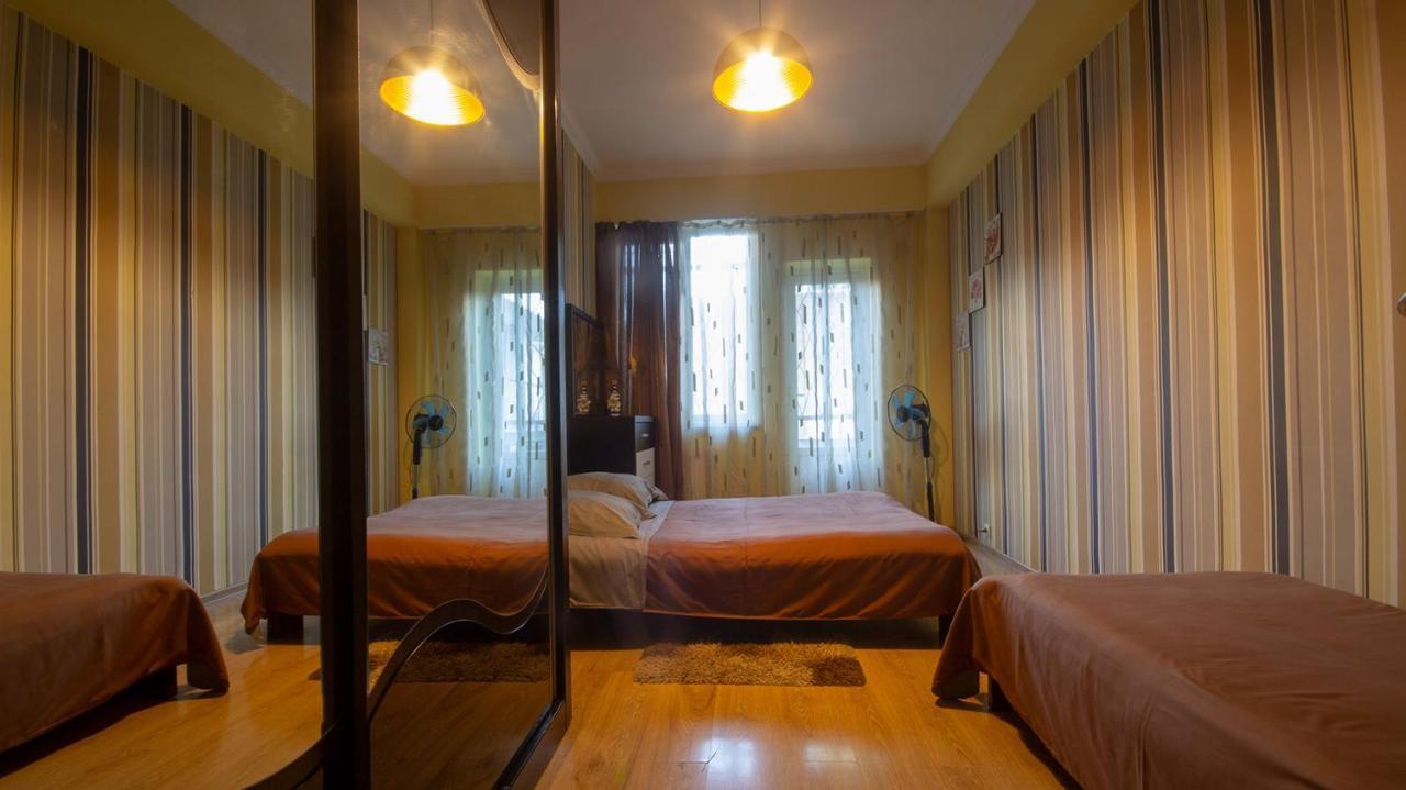 Home Apartments 第比利斯 外观 照片
