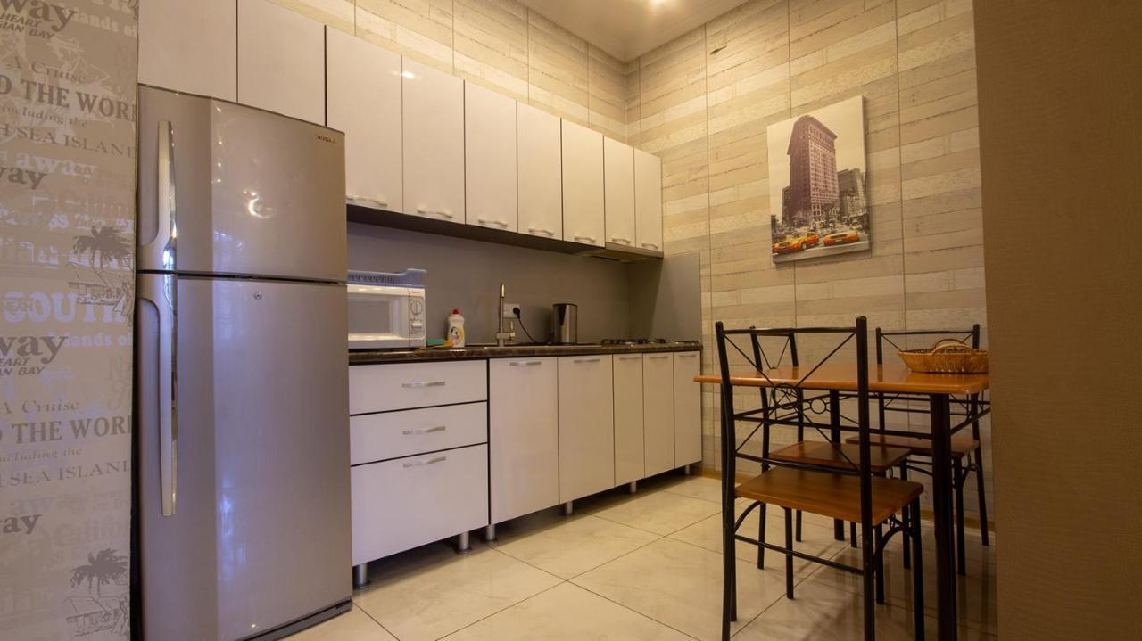 Home Apartments 第比利斯 外观 照片